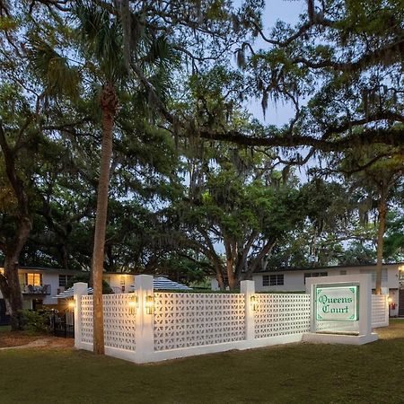 Queen's Court Inn St. Simons Island Buitenkant foto